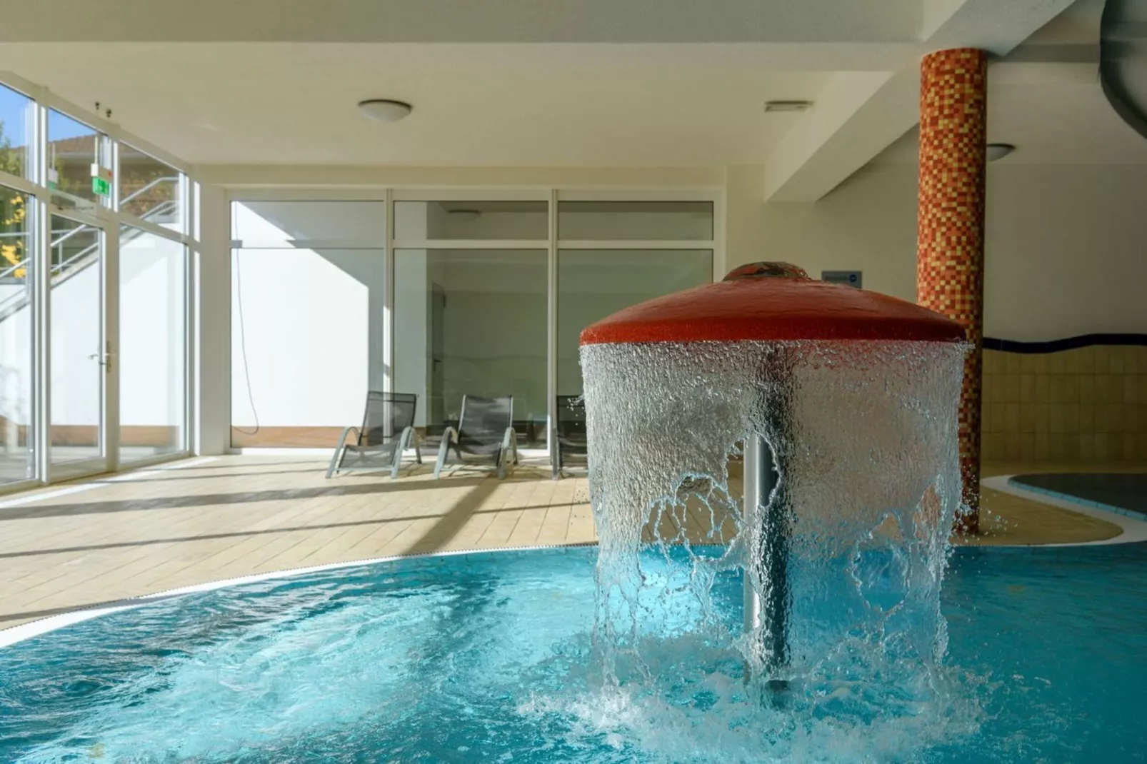 Eisvogel Classic 303-Zwembad