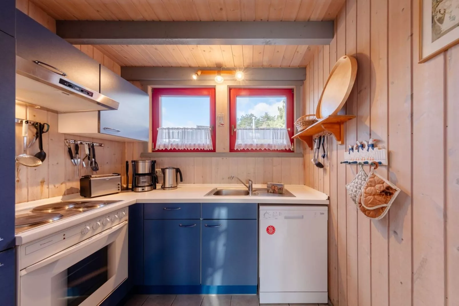 FH Wildgans Comfort mit Sauna & Kaminofen 81 qm 157-Keuken