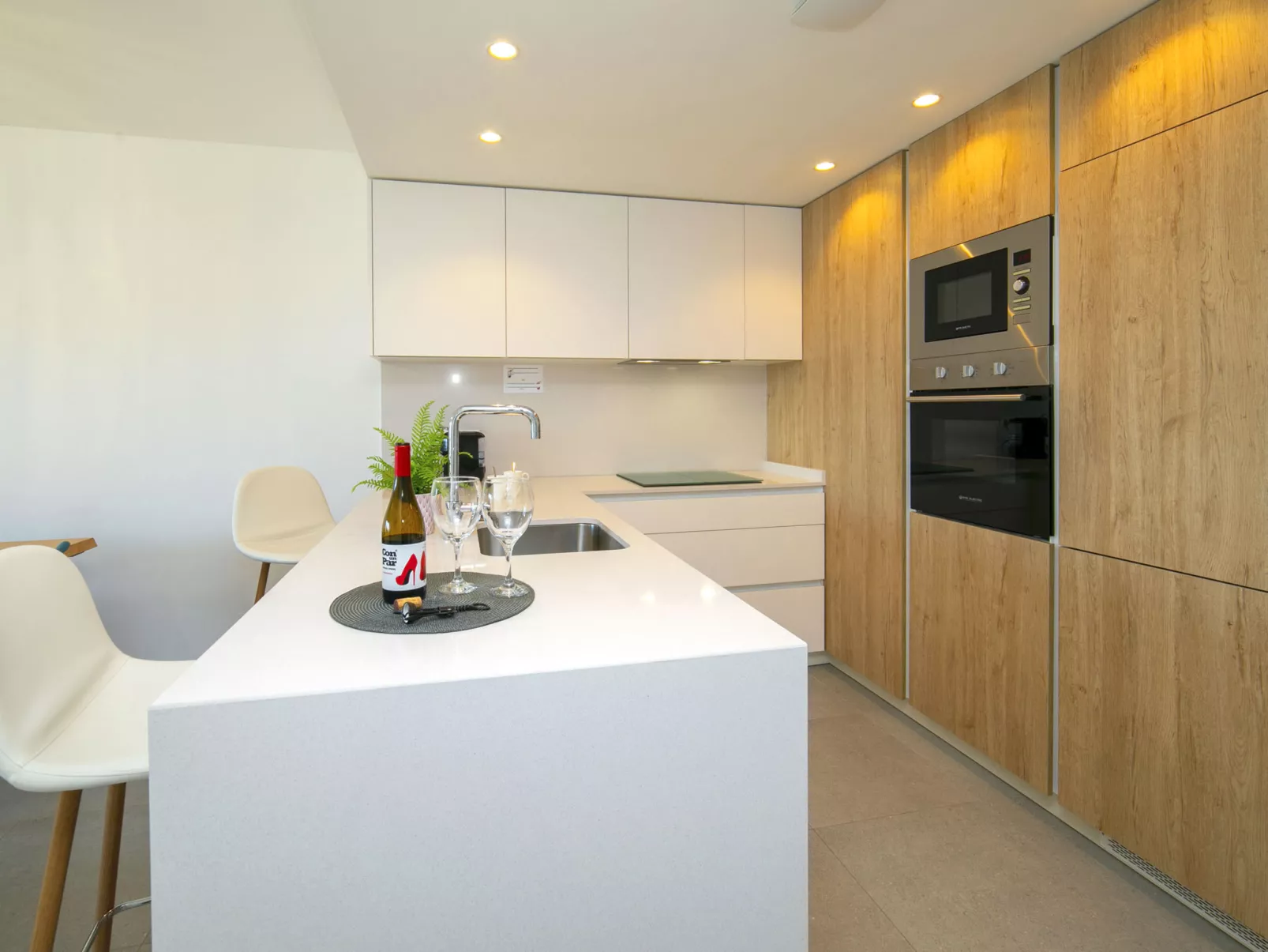 Bolnou Blue Sea-Binnen