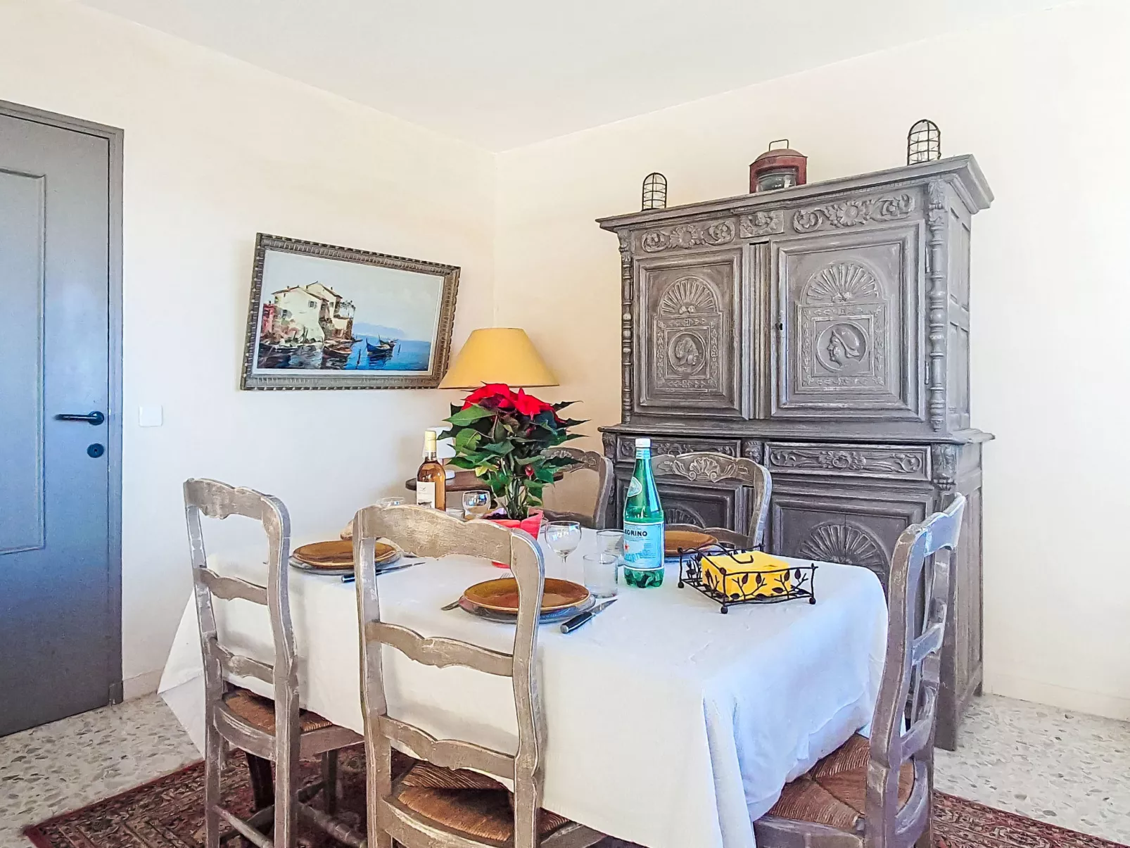 Baie du Soleil-Binnen