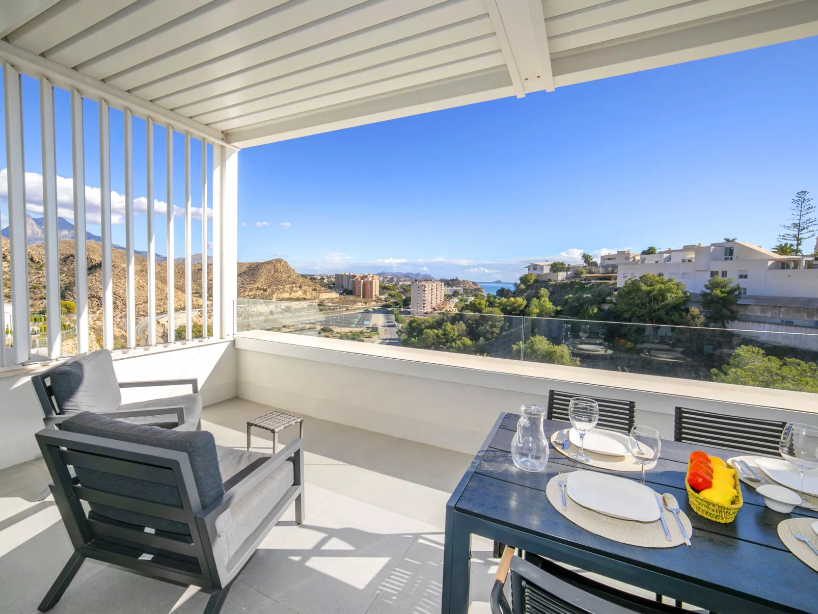 Bolnou Blue Sea-Buiten