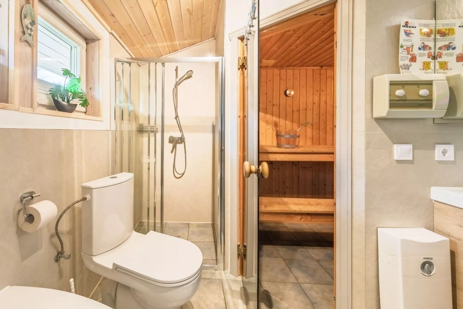 FH Seeschwalbe 219-Badkamer