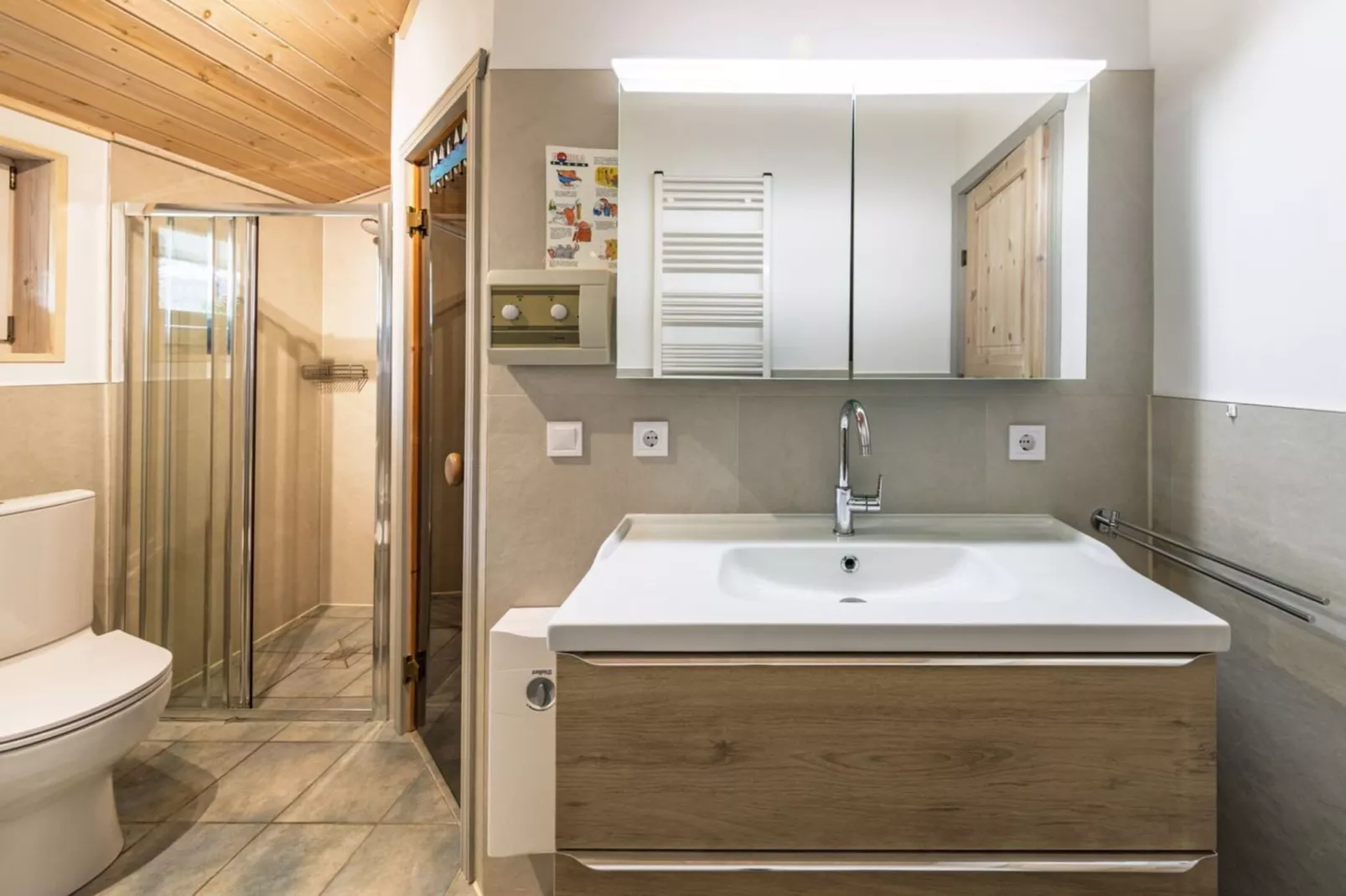 FH Seeschwalbe 219-Badkamer