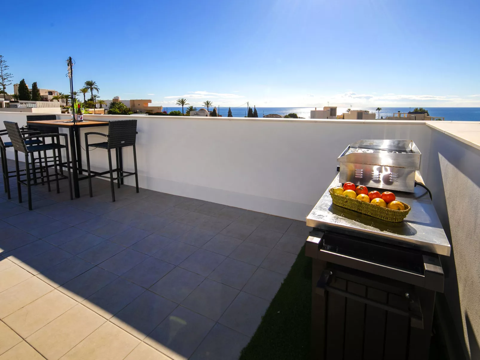 Bolnou Blue Sea-Buiten