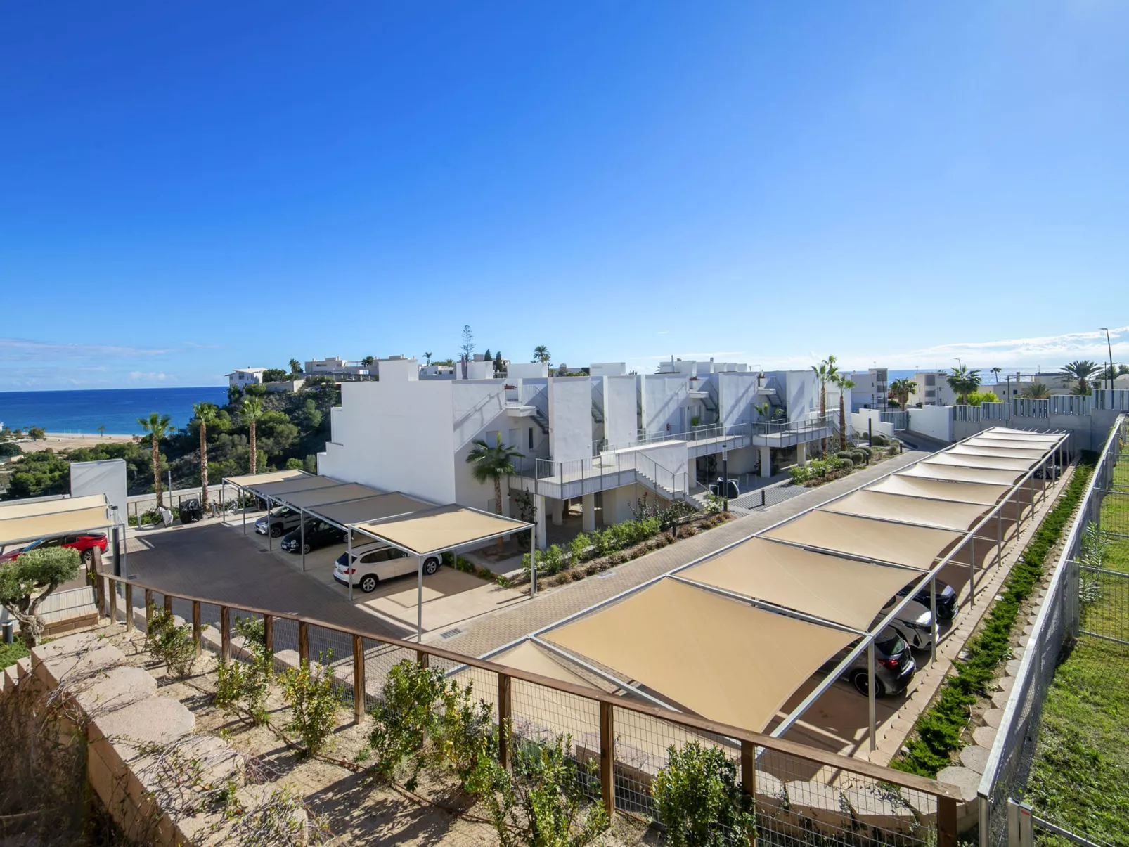 Bolnou Blue Sea-Buiten