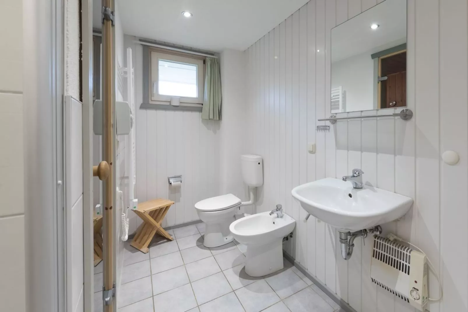 Kranich 243-Badkamer