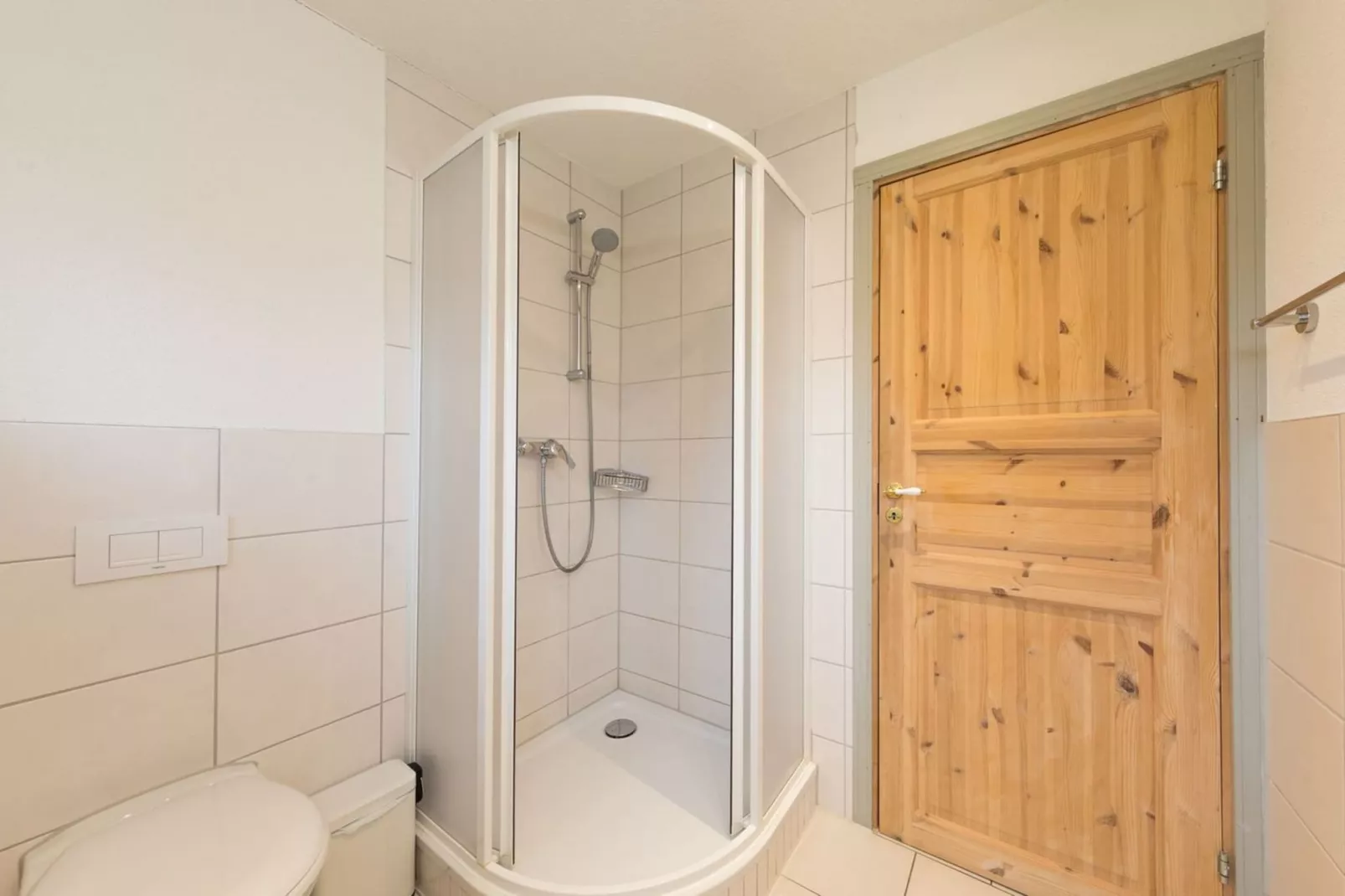 Kranich 243-Badkamer