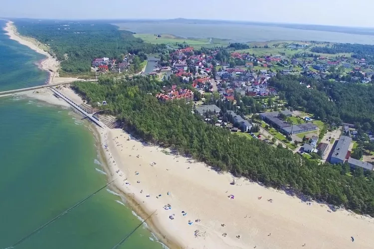 Połowa bliżniaka wakacyjnego w Rowach-Gebieden zomer 1km