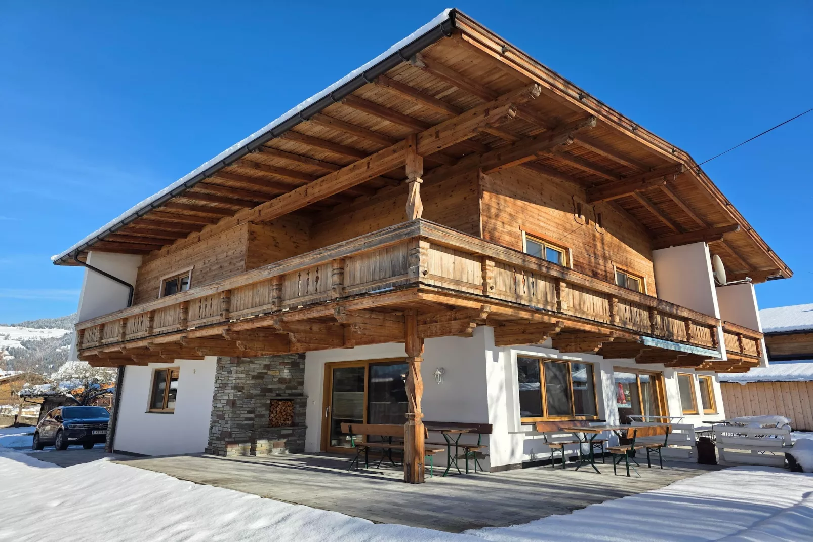 Gästehaus Flatscher-Exterieur winter