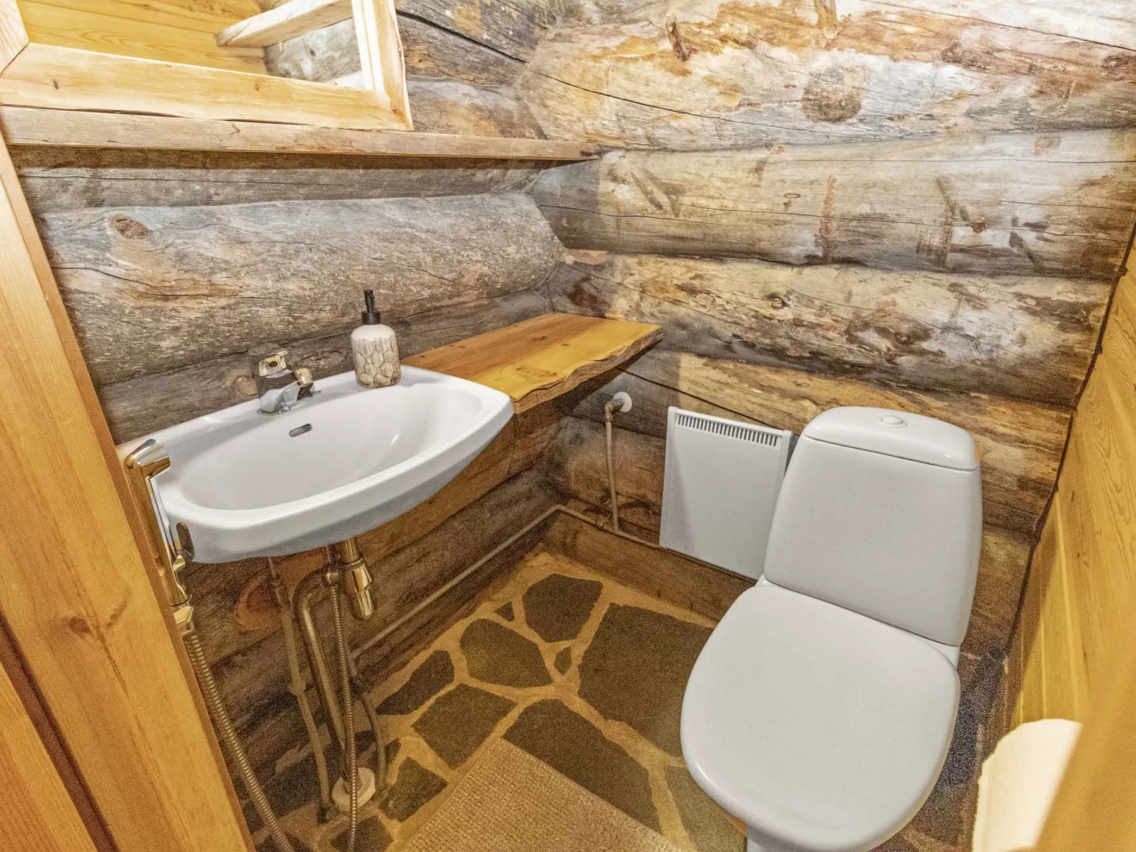 Sallanhelmi c1-Binnen