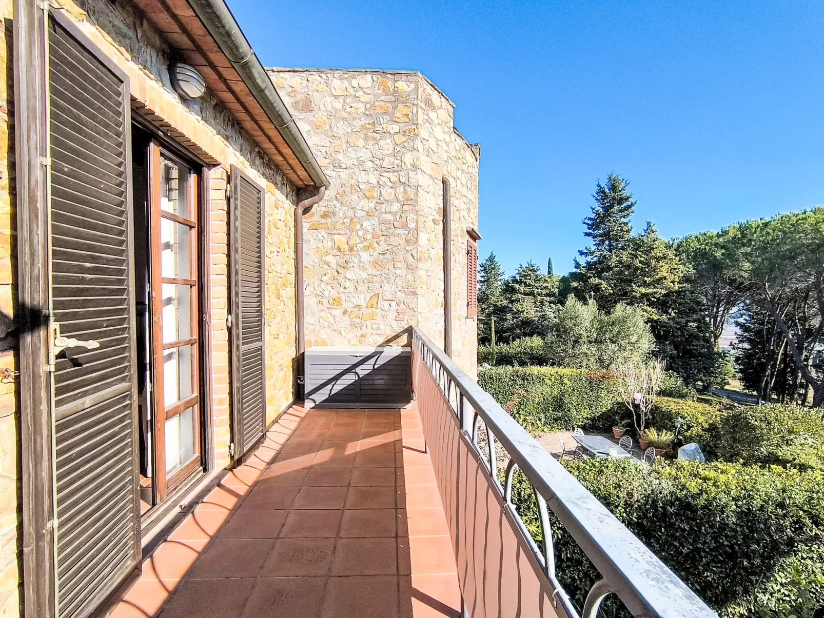 Steffi's House-Buiten