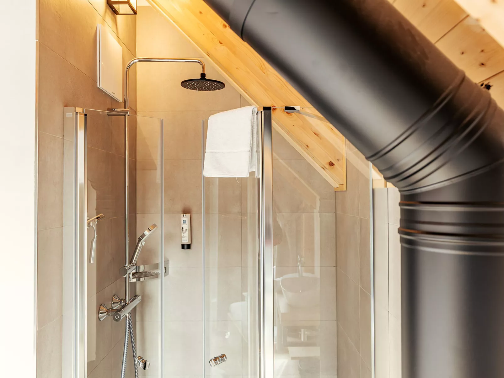 Chalet Nr. 1 mit 2 Schlafzimmern und Sauna-Binnen