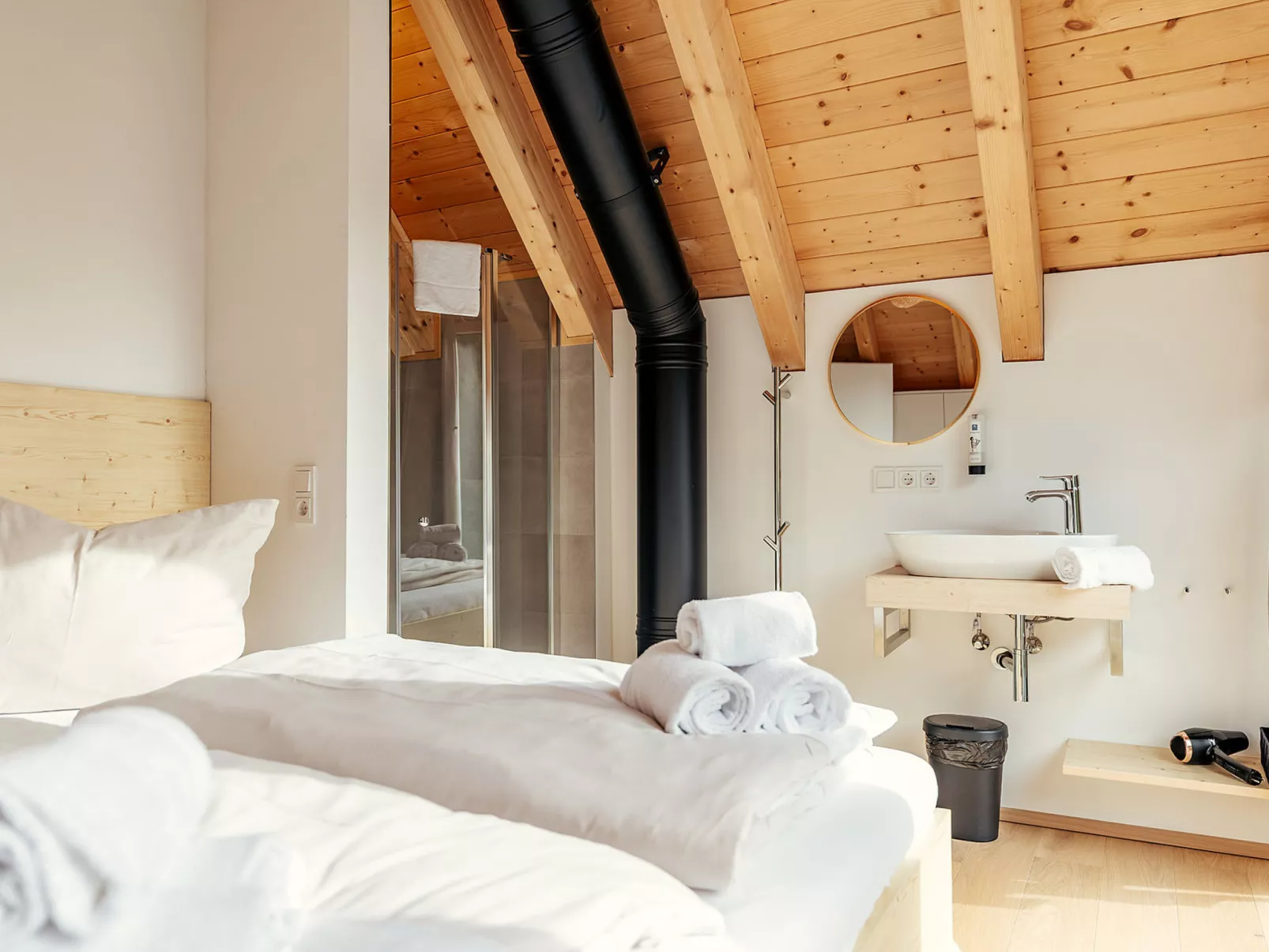 Chalet Nr. 1 mit 2 Schlafzimmern und Sauna-Binnen