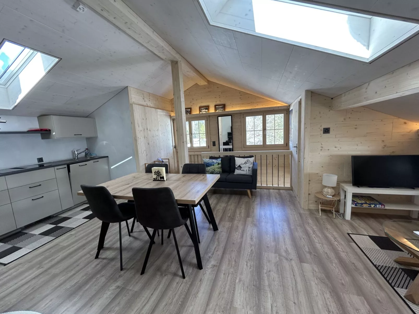 Alpenchalet Haldeli Dachwohnung-Binnen