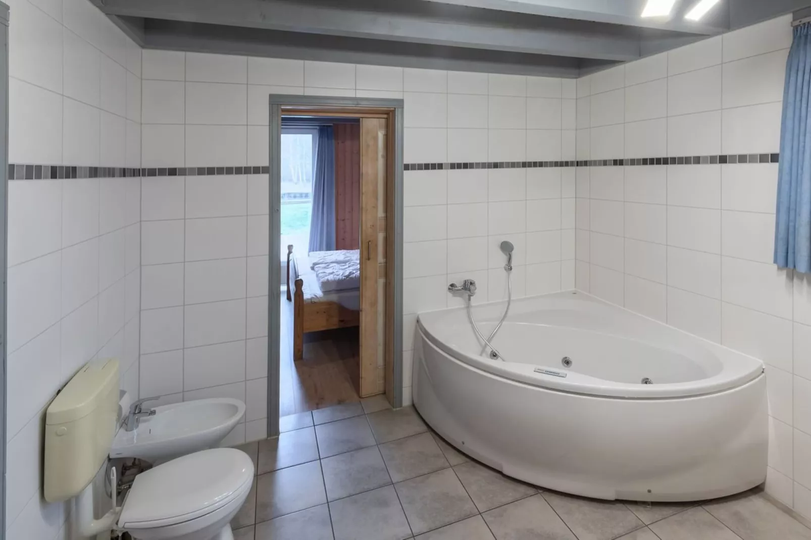 Wildgans Classic 26-Badkamer