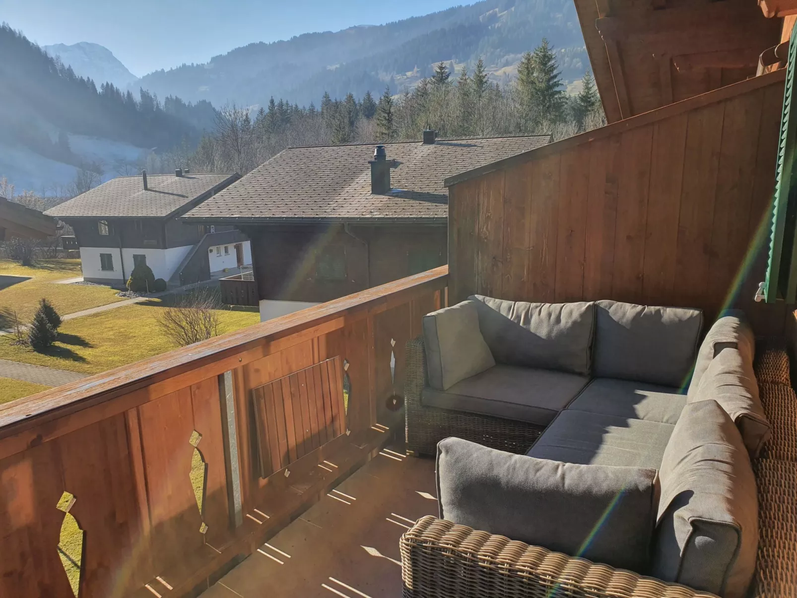 Chalet Lenk Dänk App. 6-Binnen