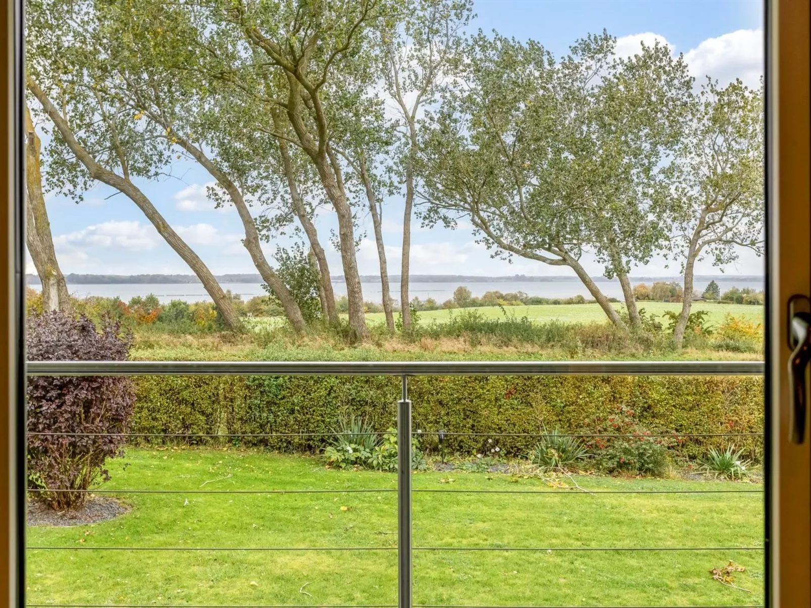 "Panu" - 2.1km from the sea