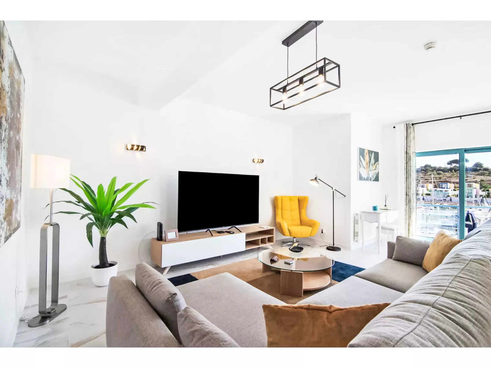 W Marina - Sunny Way