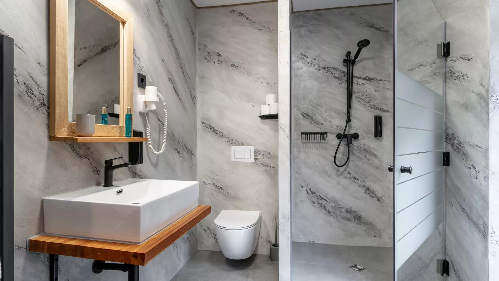 Bergzeit Hollersbach XL-Badkamer