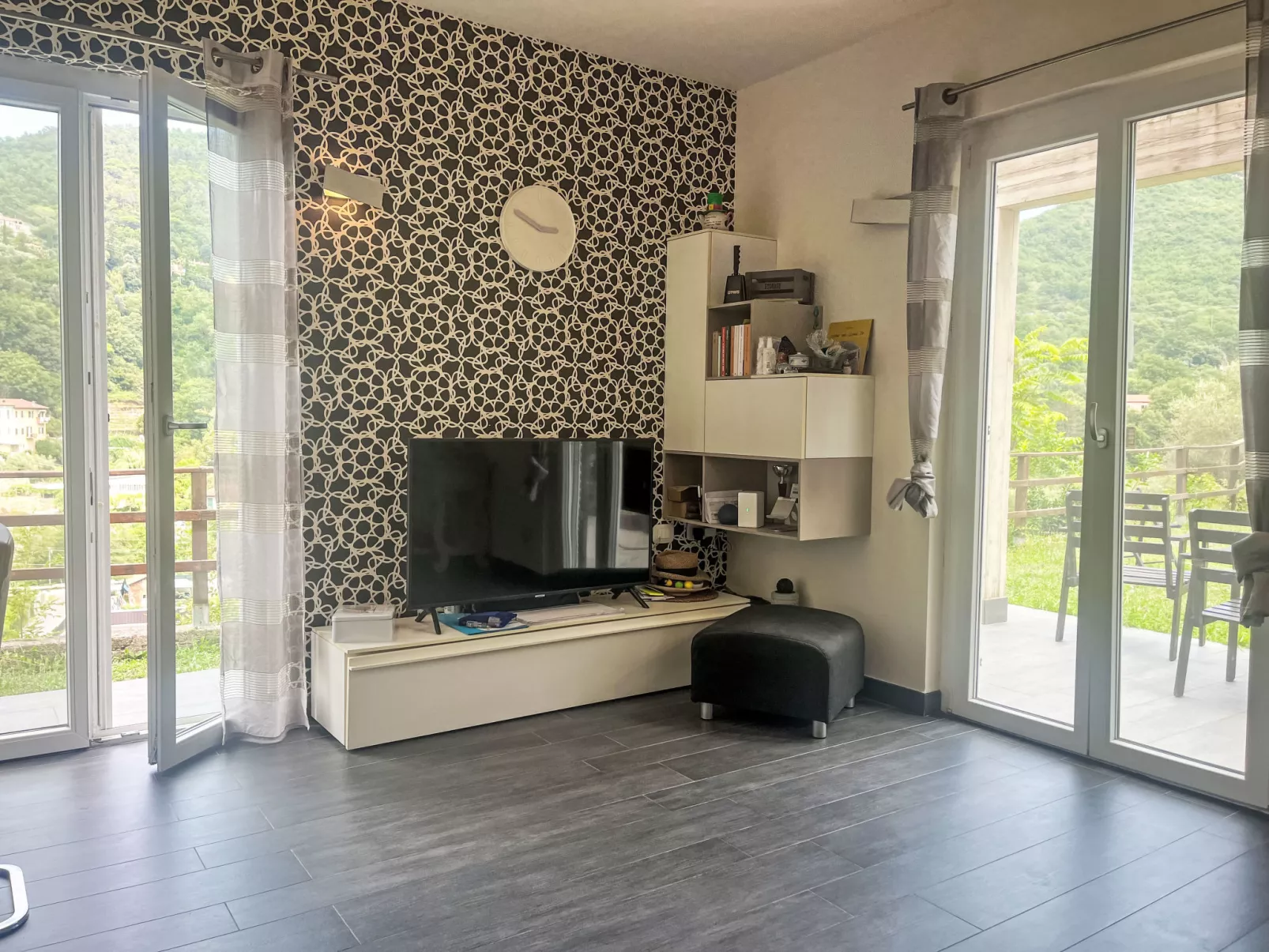 Le radici dell´ulivo-Binnen