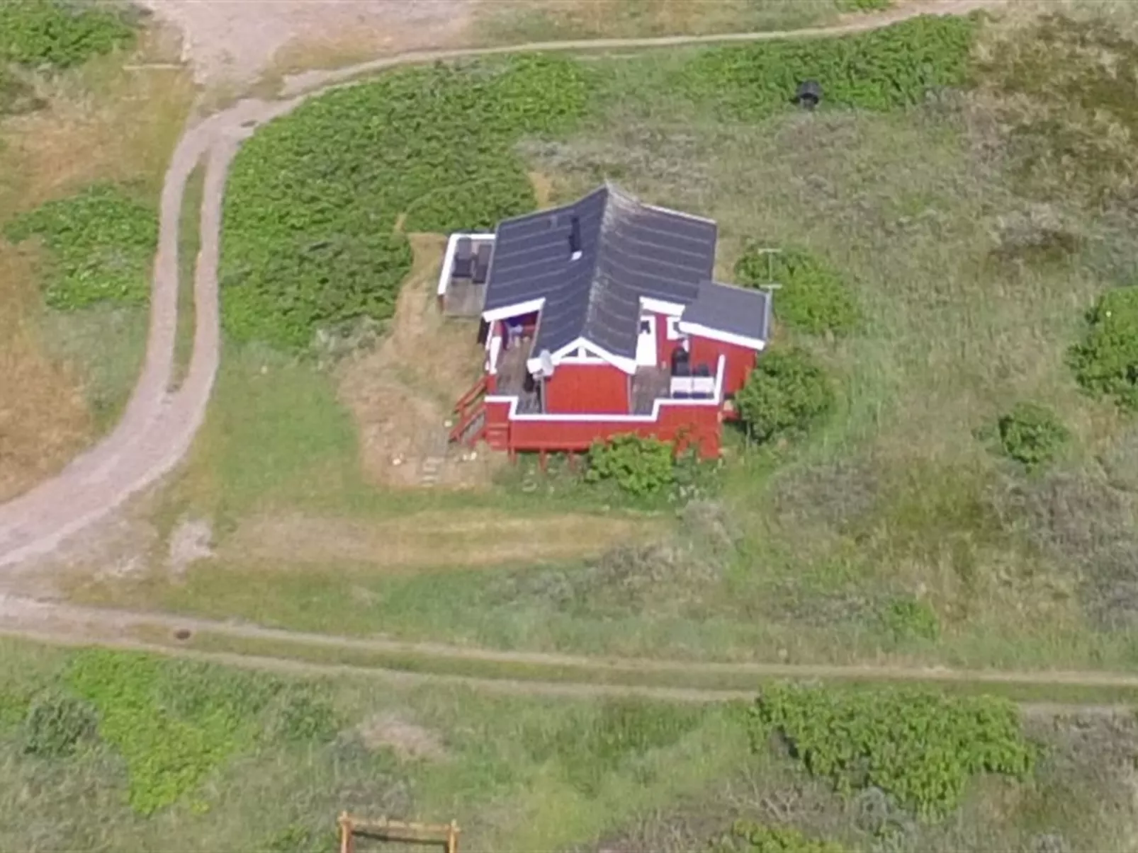 "Mortensen" - 350m from the sea-Buiten