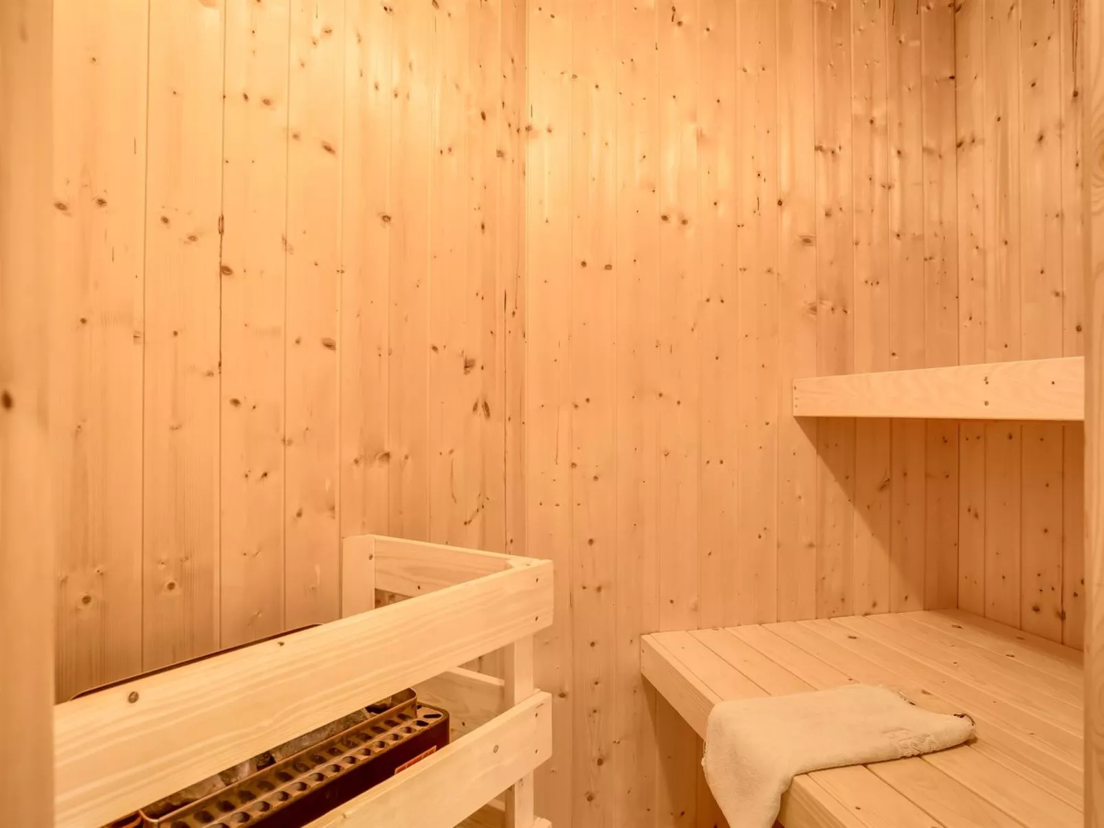 "Bryngeir" - 100m from the sea-Binnen