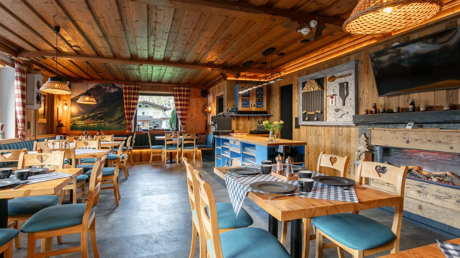 Bergzeit Hollersbach XL-Eetkamer