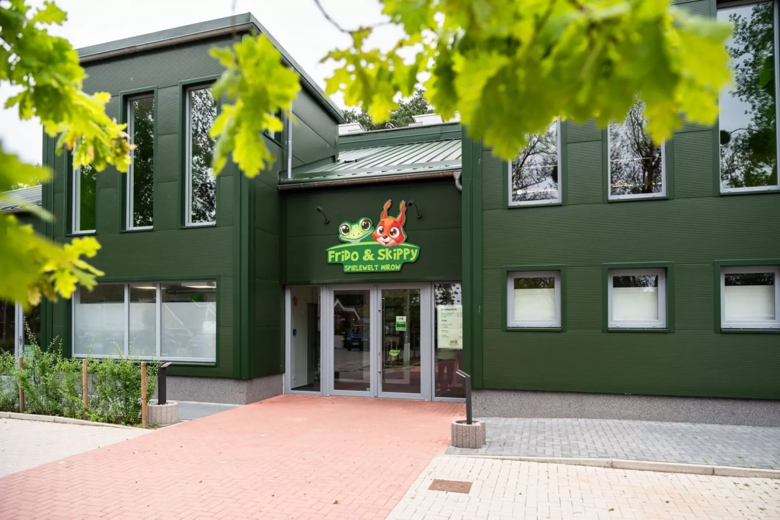 Schneeeule 201-Buitenkant zomer