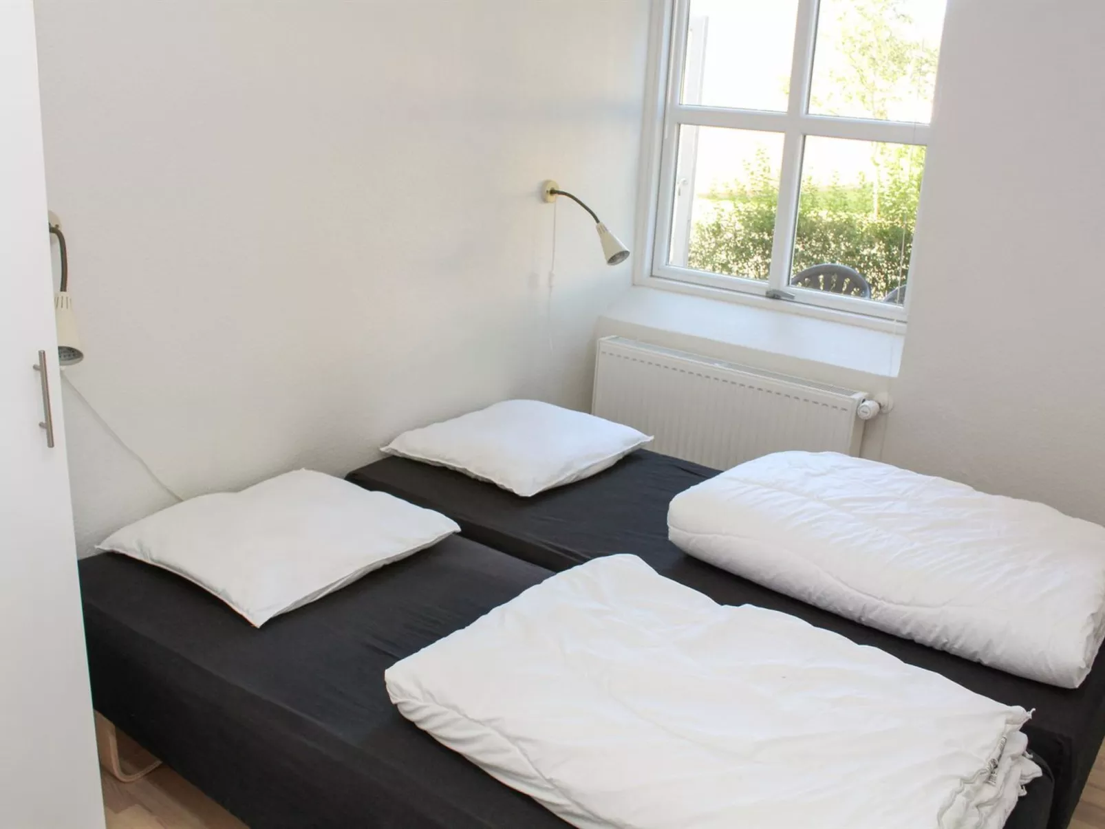 "Viljo" - 100m from the sea-Binnen