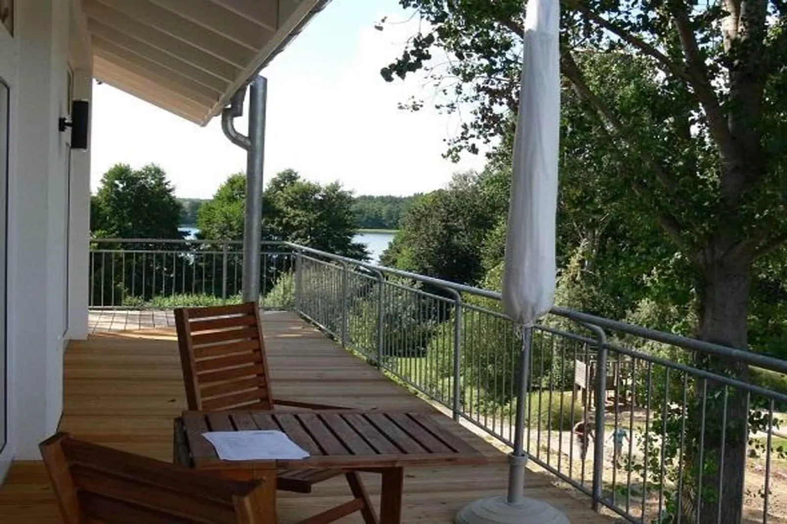 Schneeeule 218-Terrasbalkon