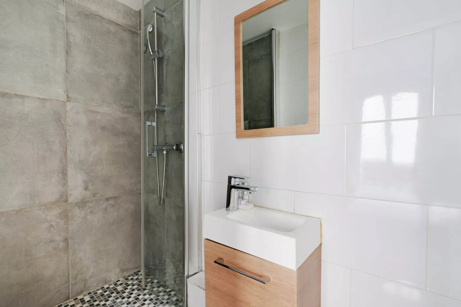 PK-2-STEINKERQUE-Badkamer