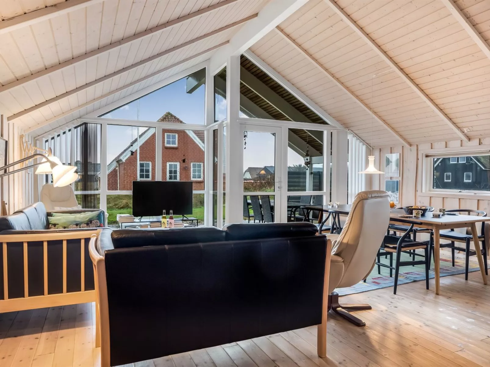 "Bryngeir" - 100m from the sea-Binnen