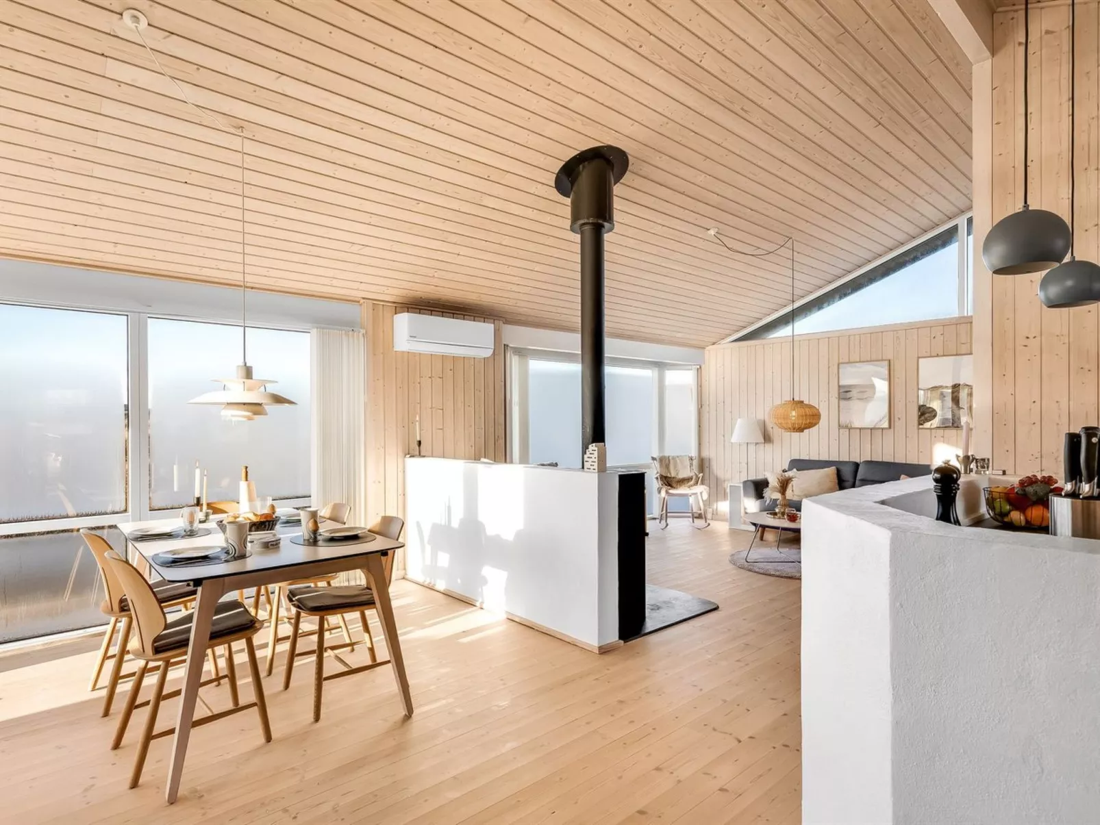 "Melina" - 300m from the sea-Binnen