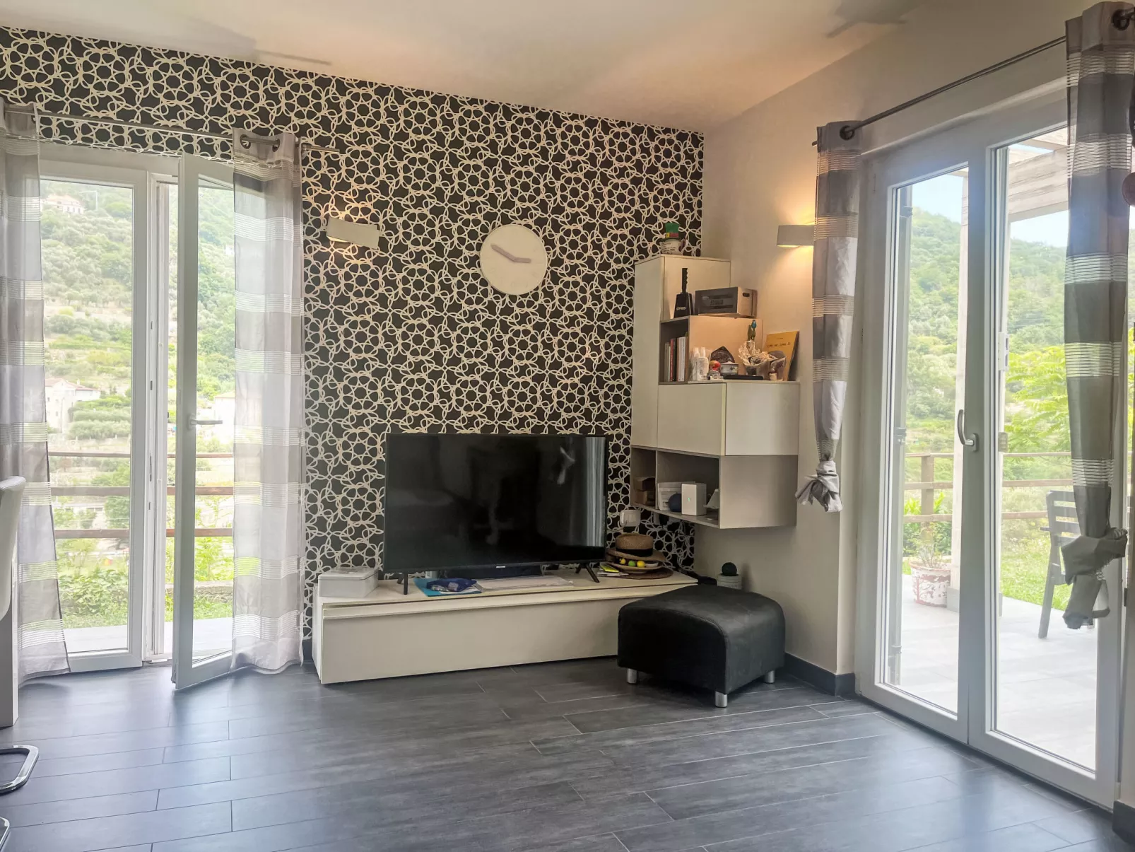 Le radici dell´ulivo-Binnen