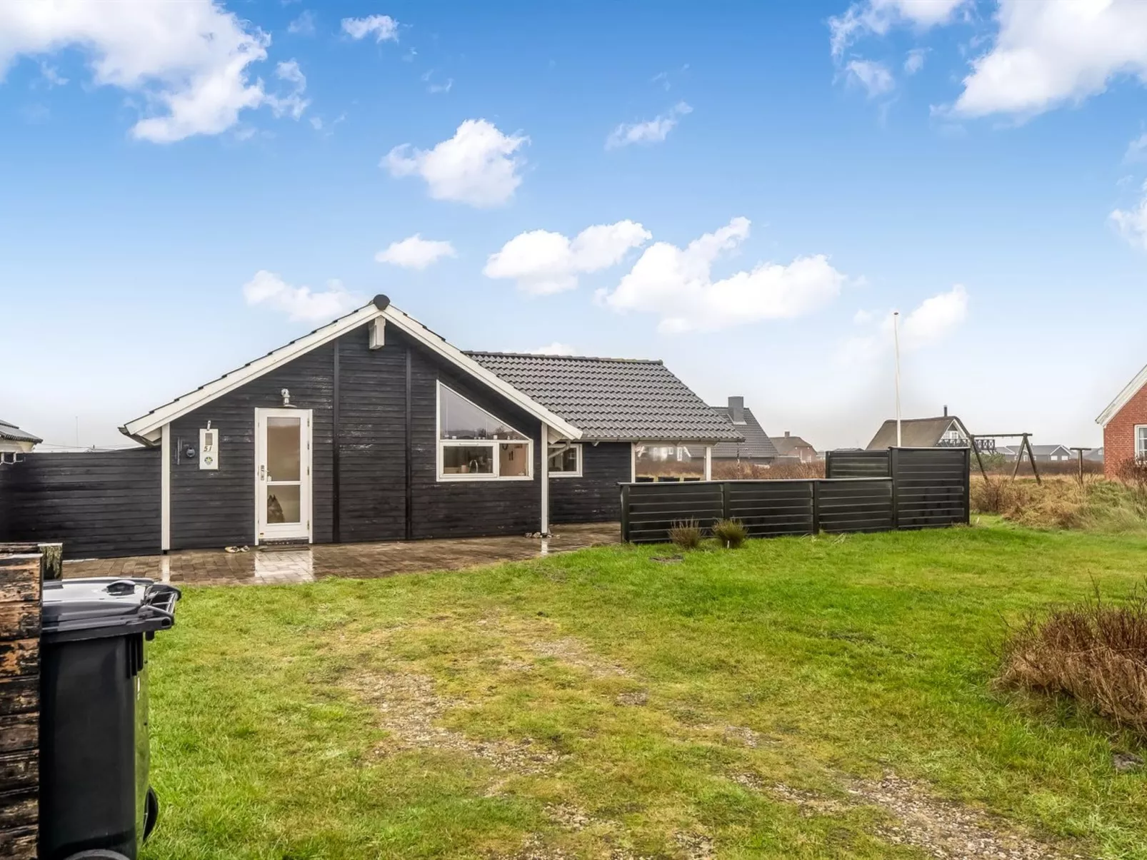 "Bryngeir" - 100m from the sea-Buiten