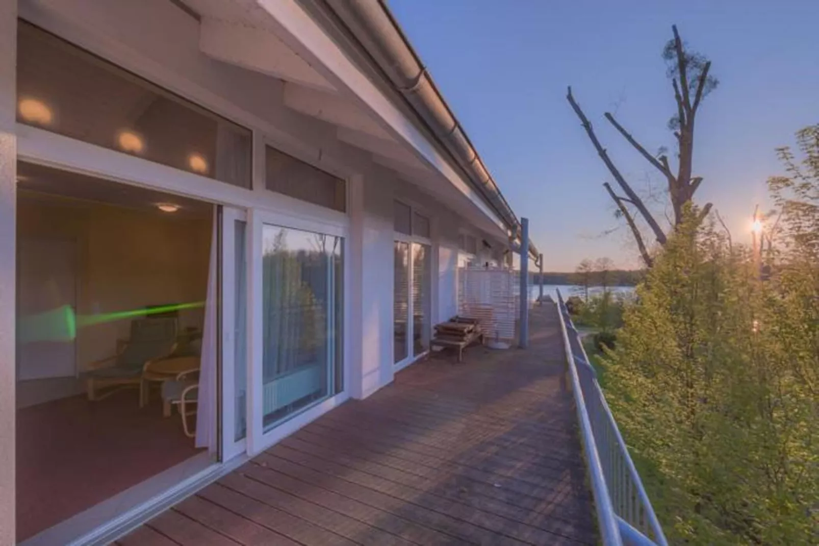 Schneeeule 220-Terrasbalkon