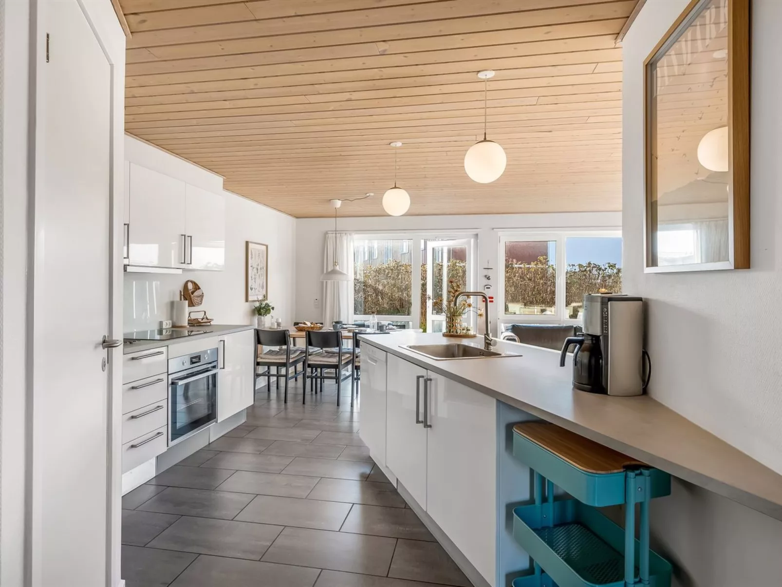 "Andersine" - 1km from the sea-Binnen