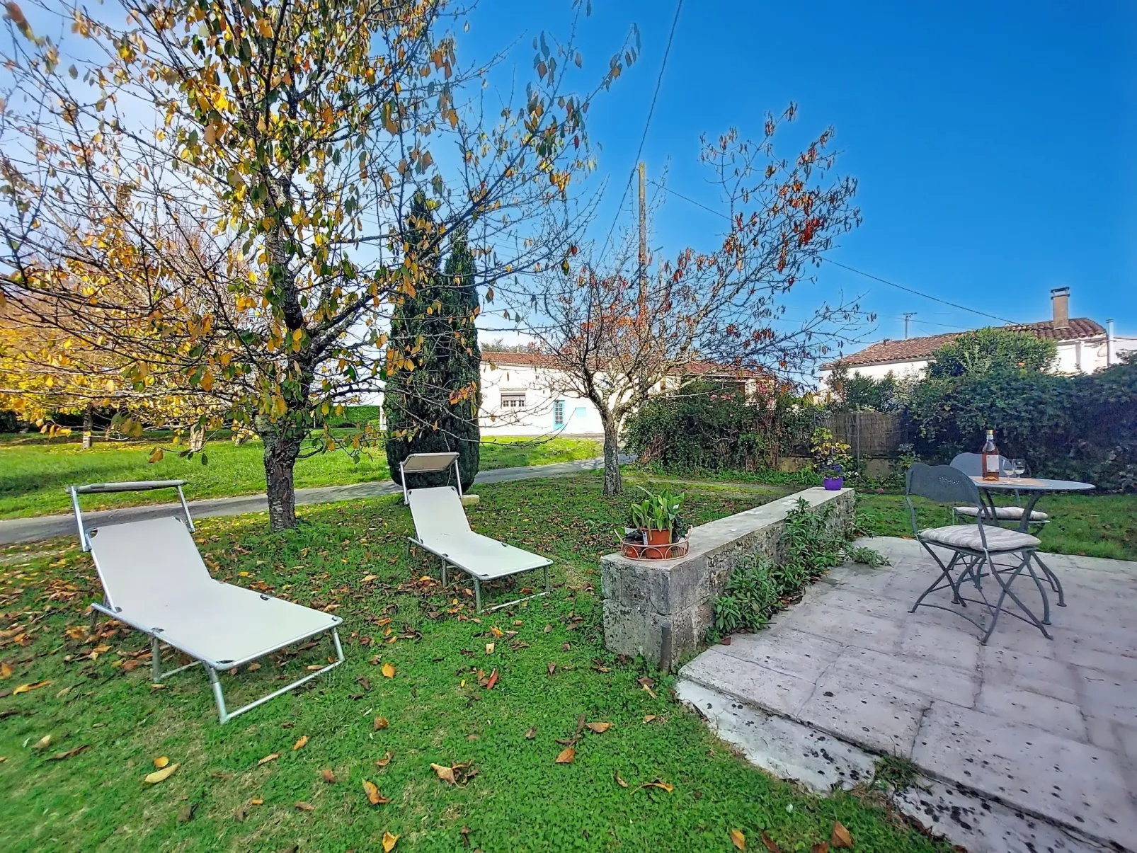 Le Four à Chaux-Buiten