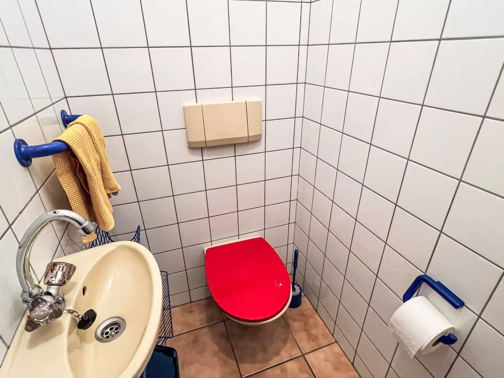 Blauer Elefant-Binnen