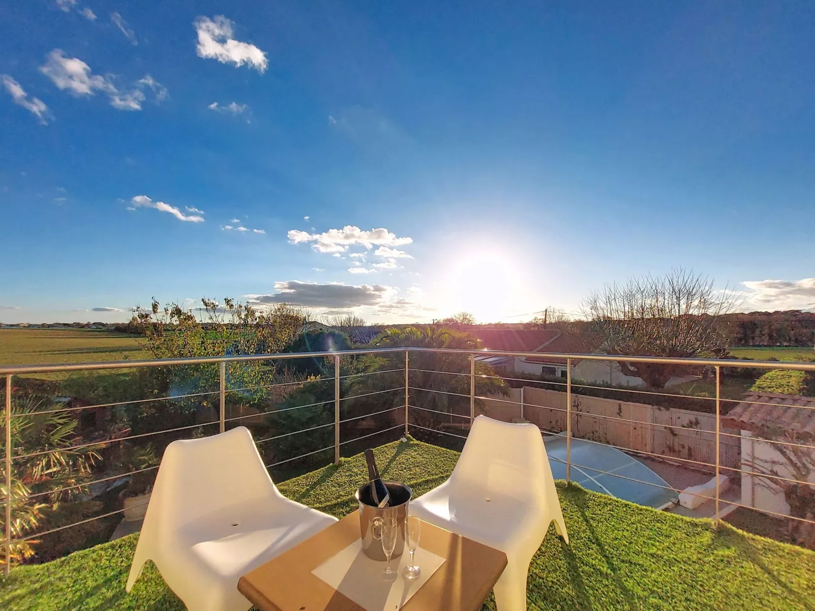 Les Roselières-Buiten