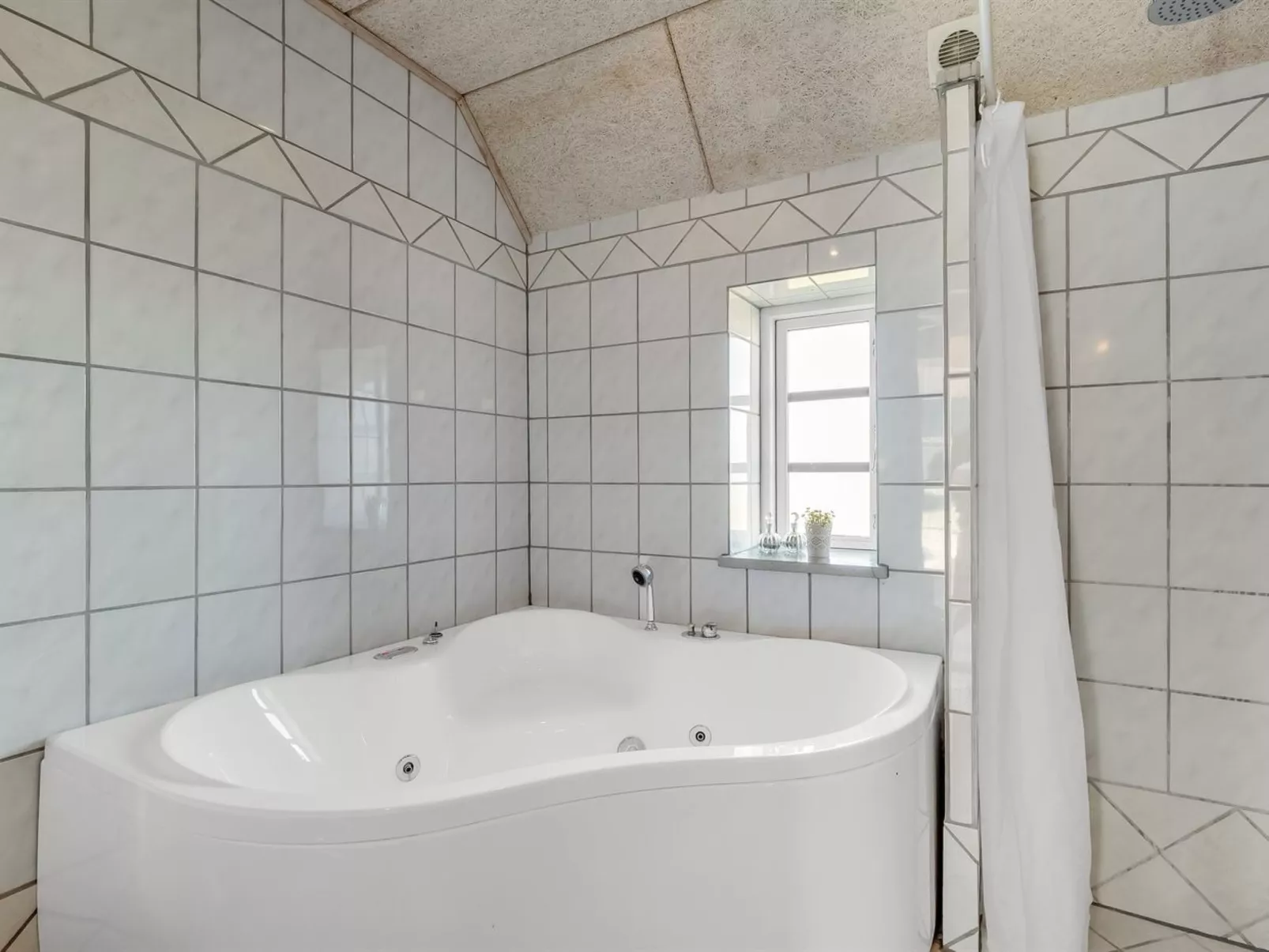 "Brigitte" - 1.3km to the fjord-Binnen