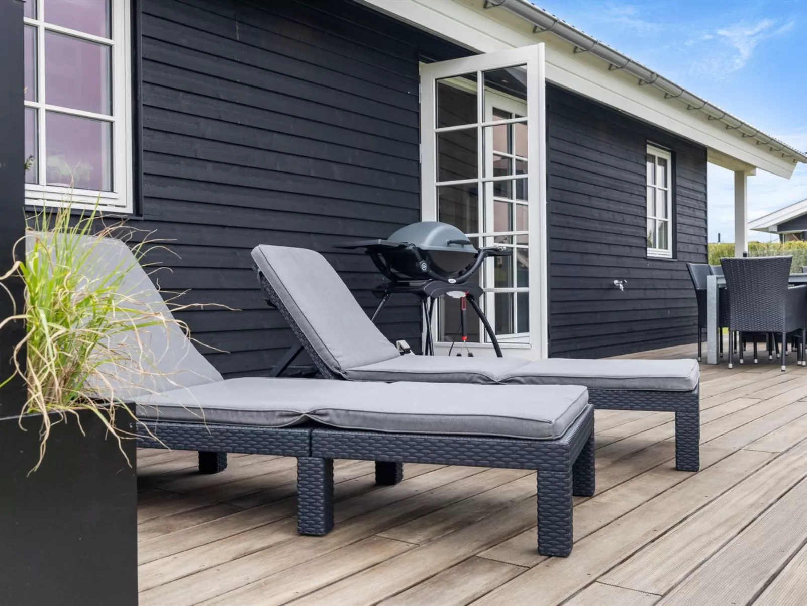 "Rixa" - 350m from the sea-Buiten