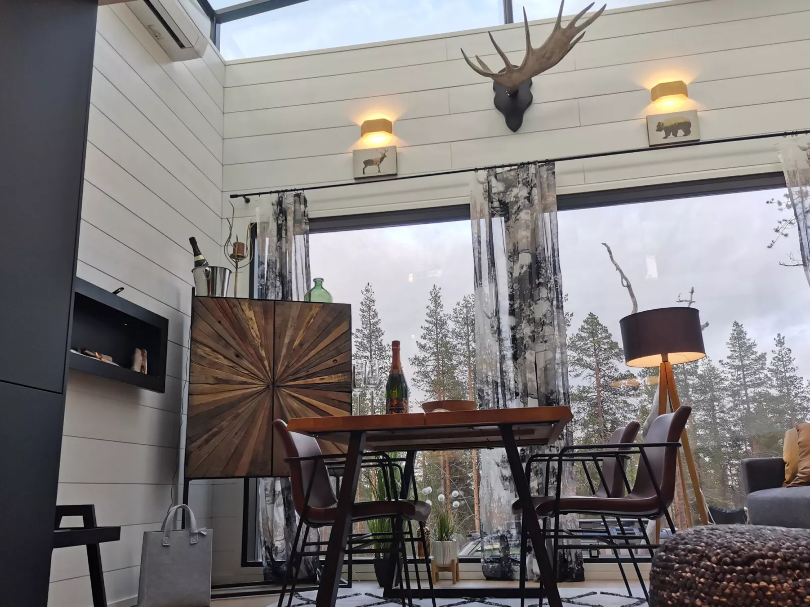 Levi secret igloo ruska 8d-Binnen