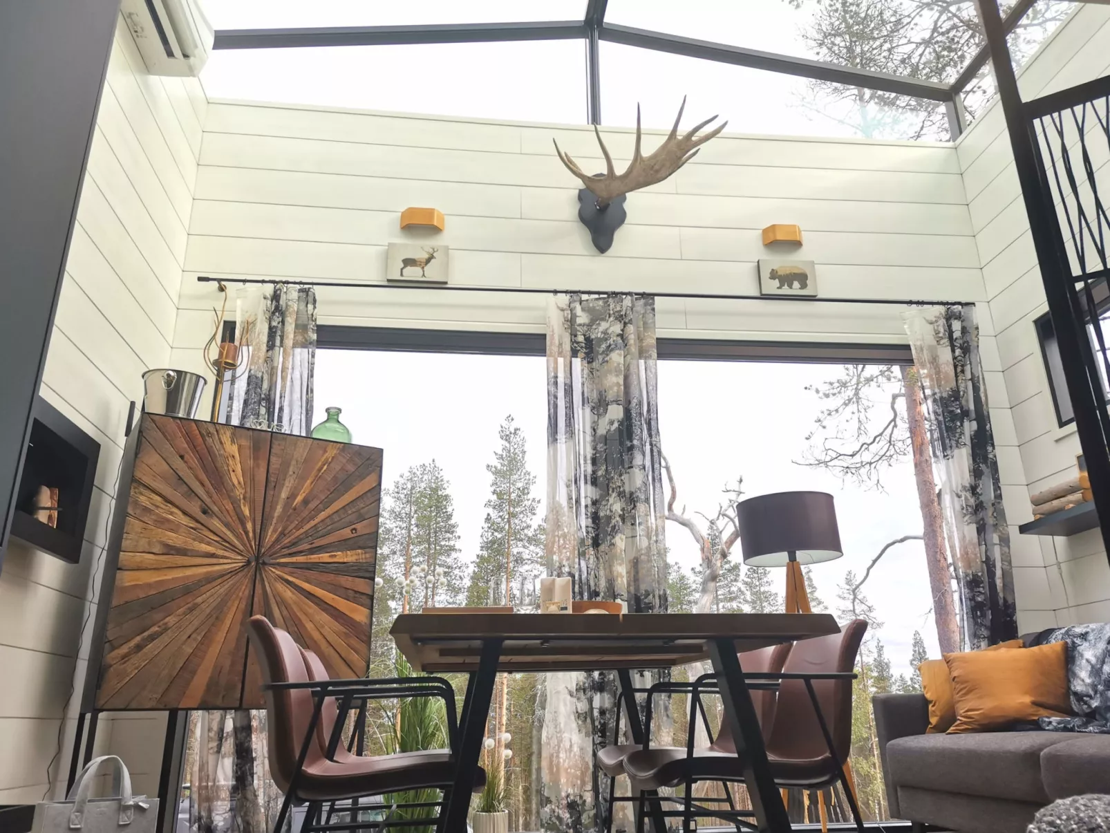 Levi secret igloo ruska 8d-Binnen