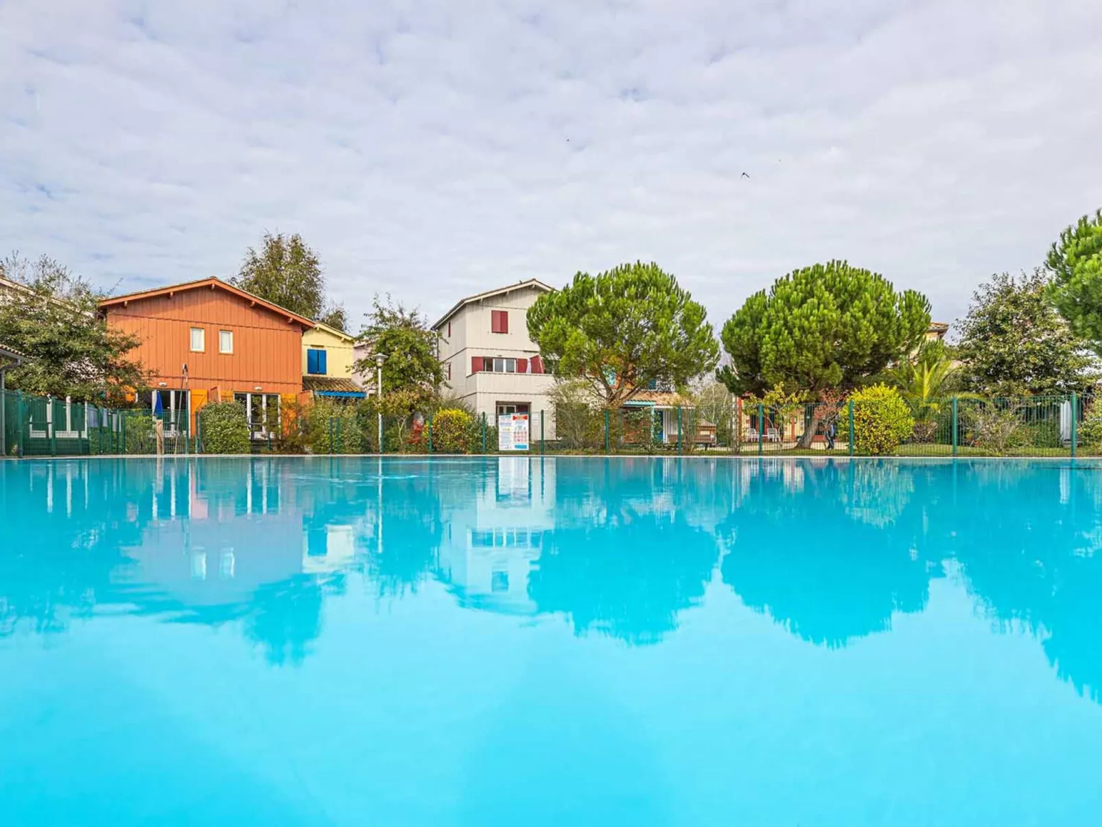 Les Rives Marines-Buiten