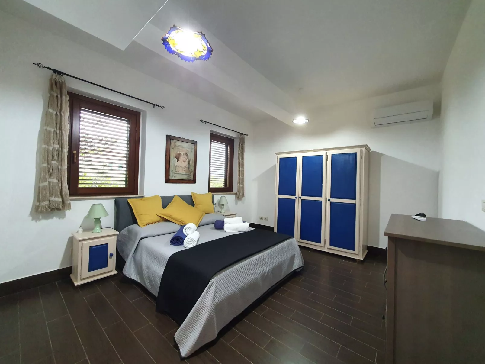 Scrusciu do vientu-Binnen