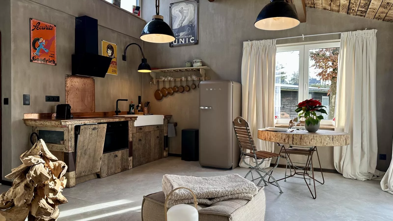 Chez Brigitte-Eetkamer