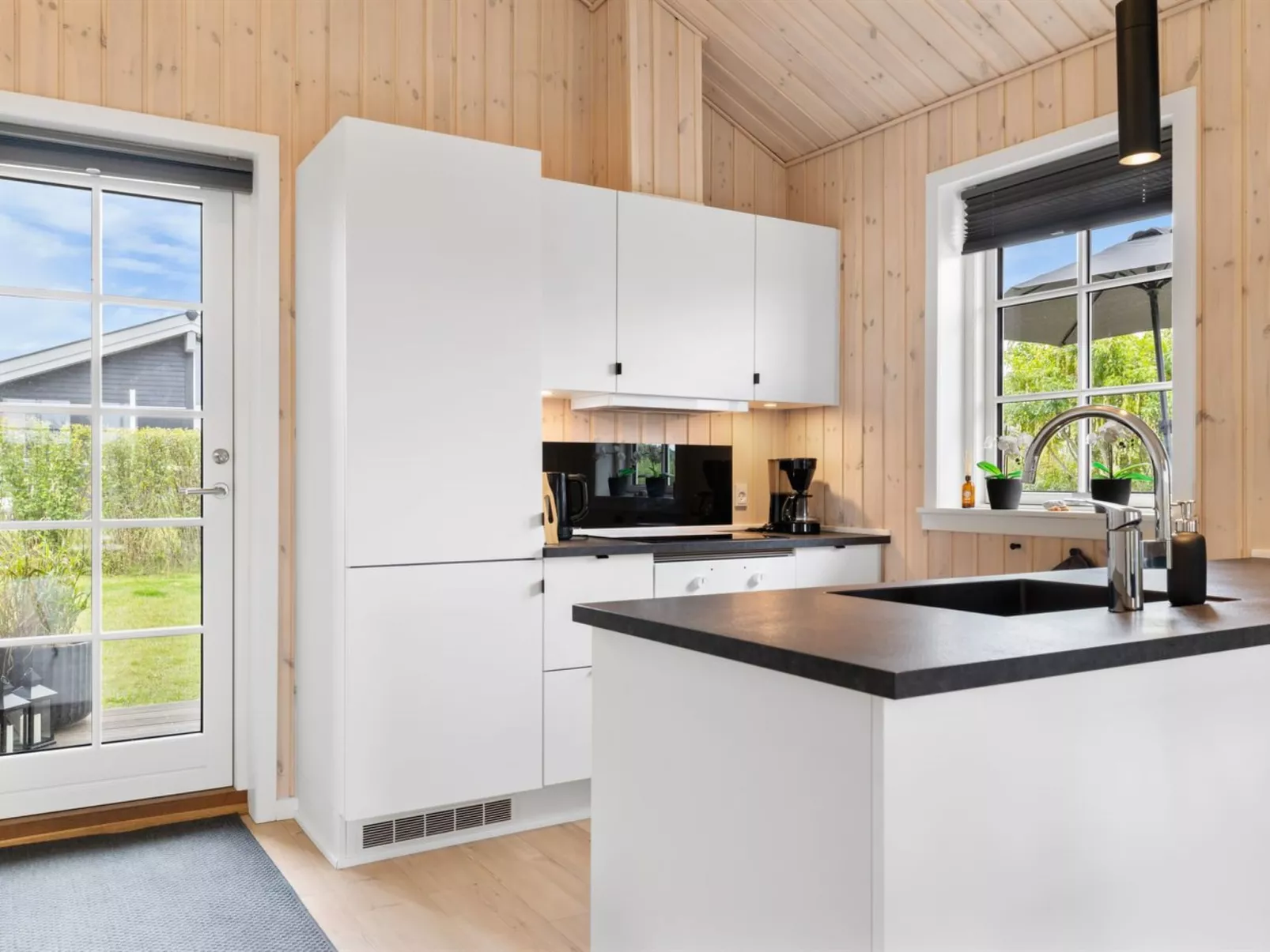 "Rixa" - 350m from the sea-Binnen