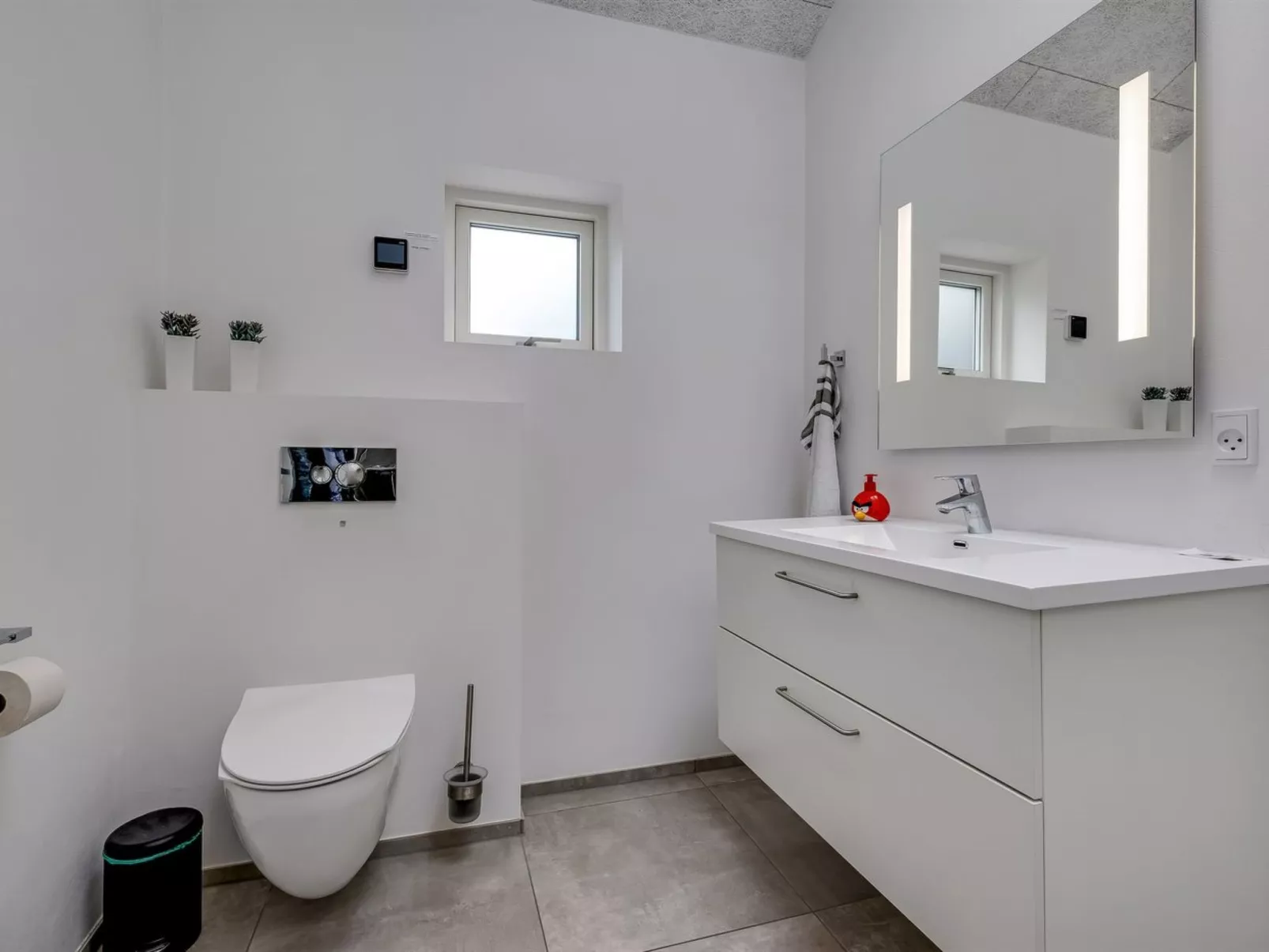 "Jonka" - 2km from the sea-Binnen