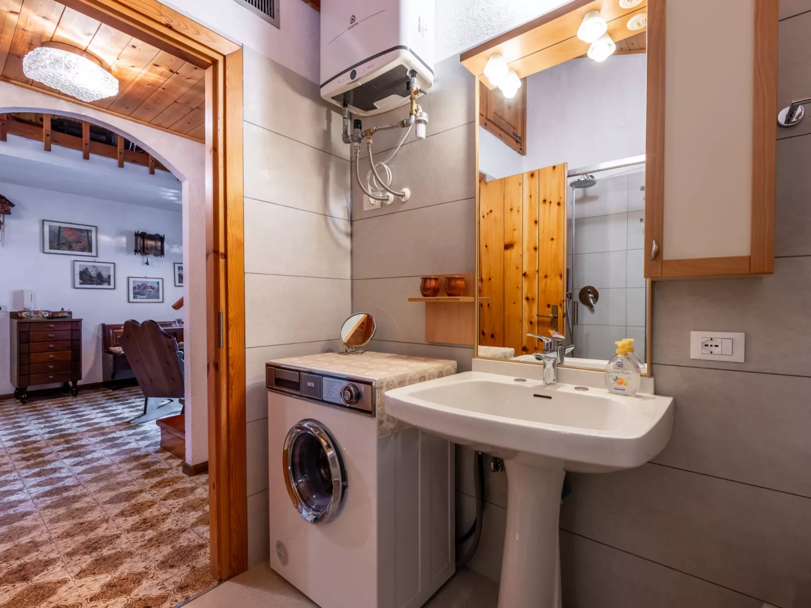 Gag Derby Apartment-Binnen